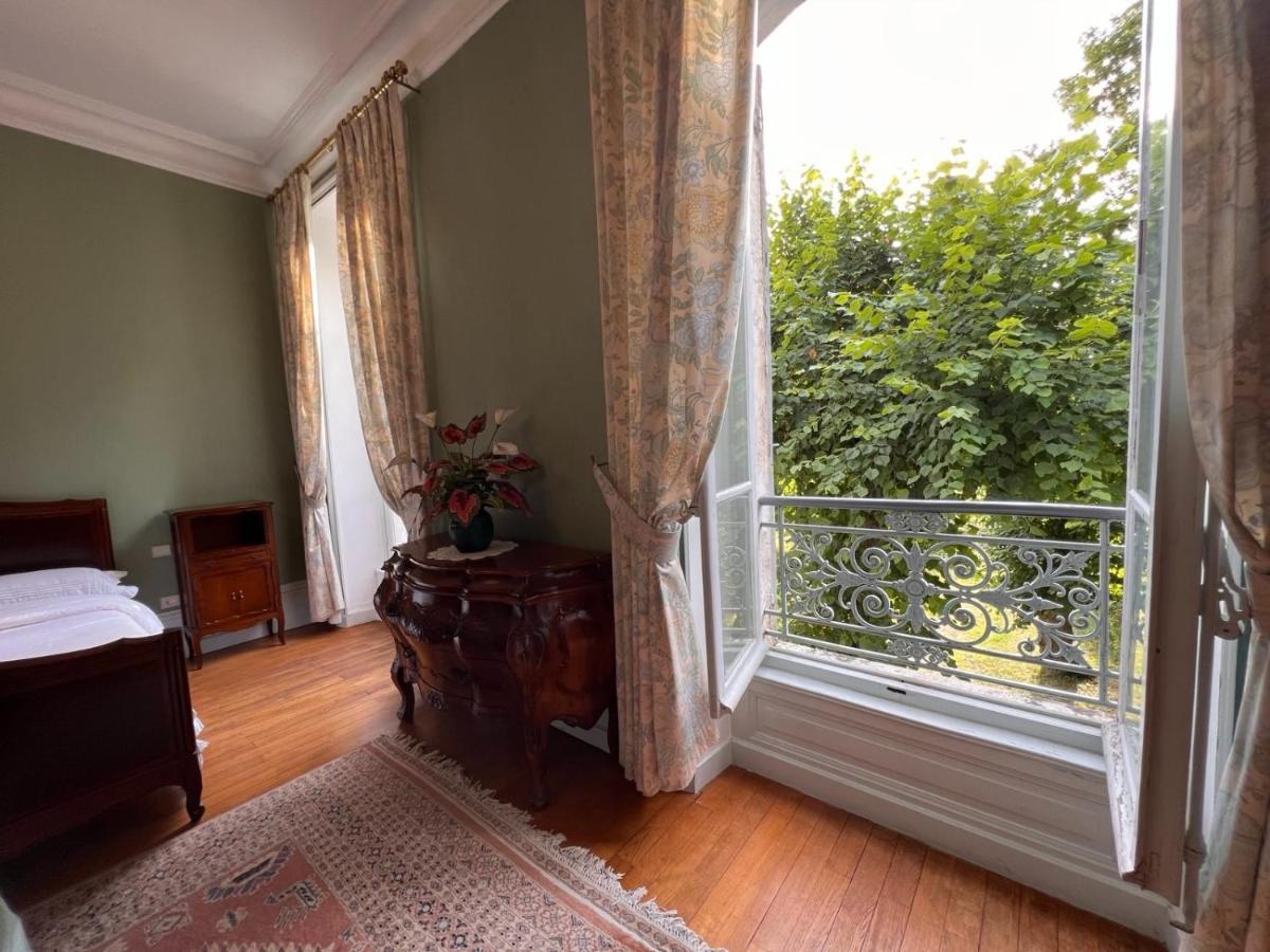 Demeure Des Payratons Bed & Breakfast Saint-Gerand-le-Puy Екстериор снимка
