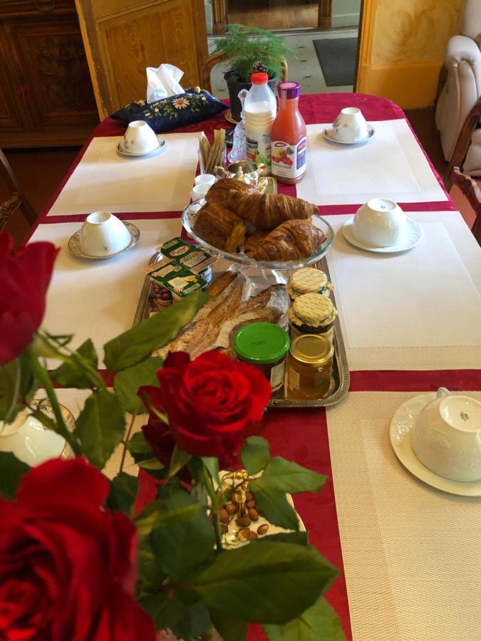 Demeure Des Payratons Bed & Breakfast Saint-Gerand-le-Puy Екстериор снимка