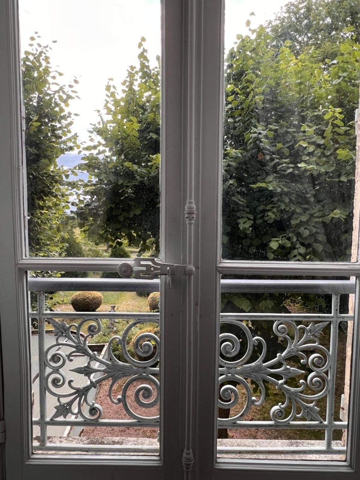 Demeure Des Payratons Bed & Breakfast Saint-Gerand-le-Puy Екстериор снимка