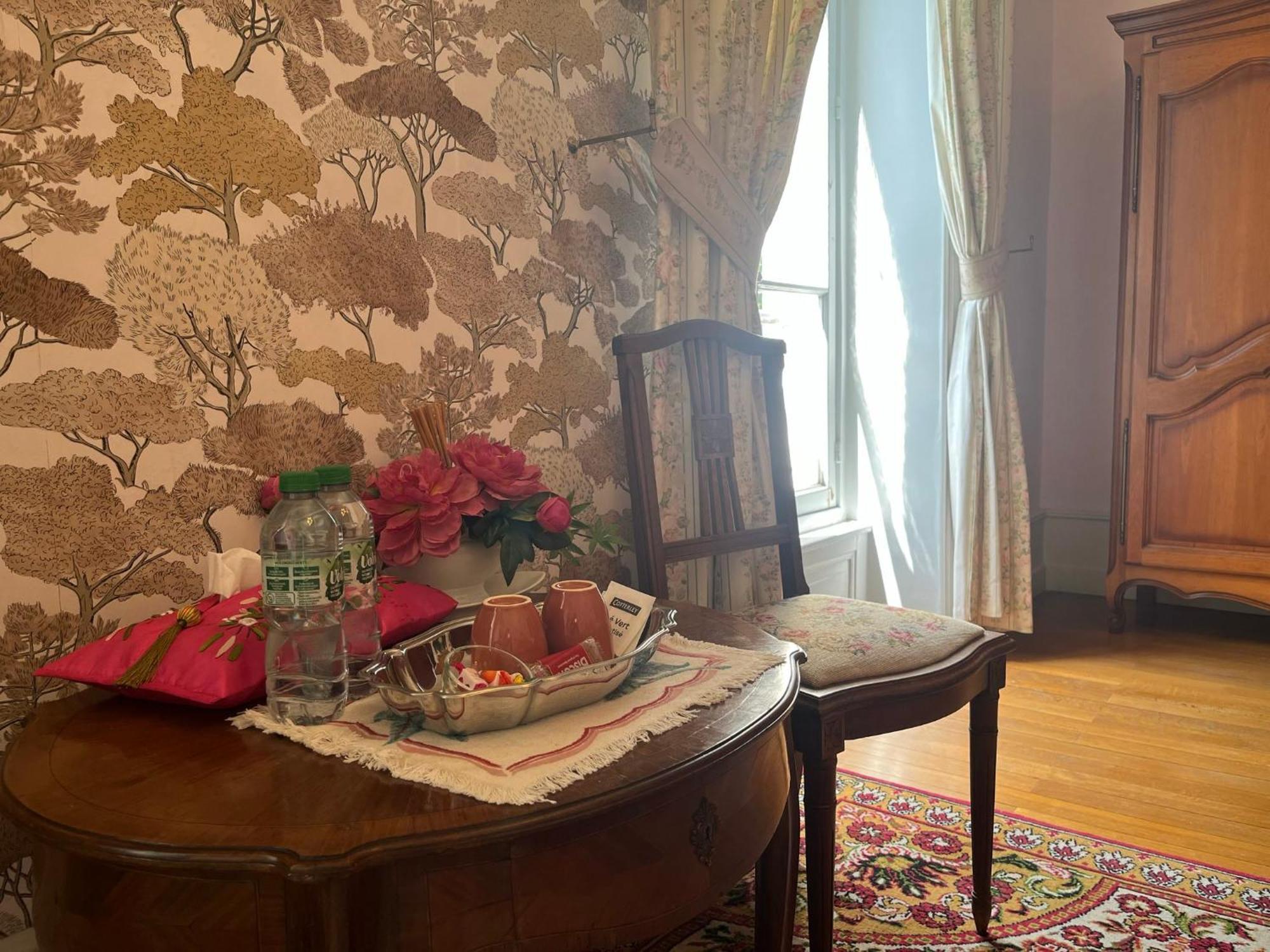 Demeure Des Payratons Bed & Breakfast Saint-Gerand-le-Puy Екстериор снимка