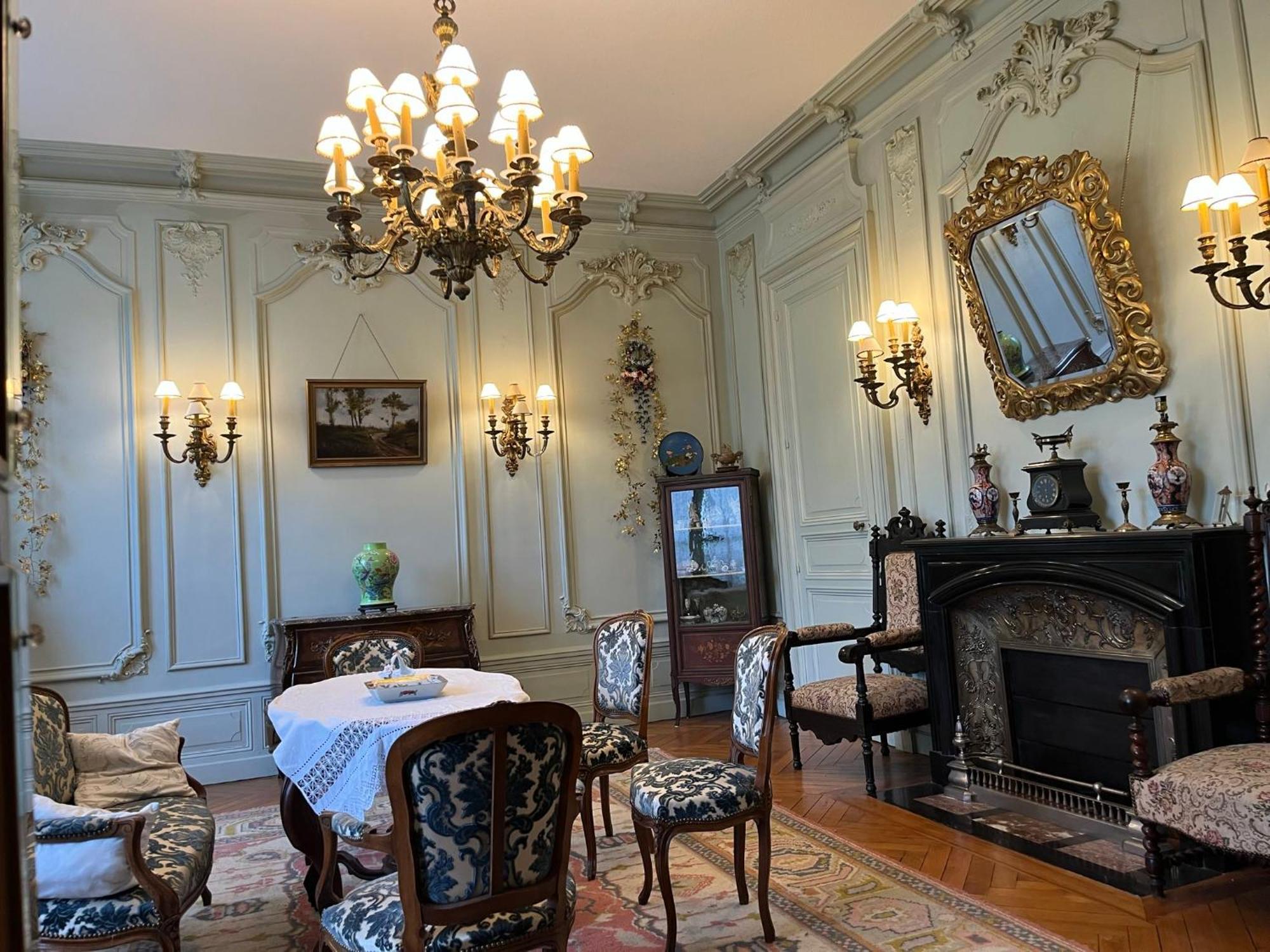 Demeure Des Payratons Bed & Breakfast Saint-Gerand-le-Puy Екстериор снимка